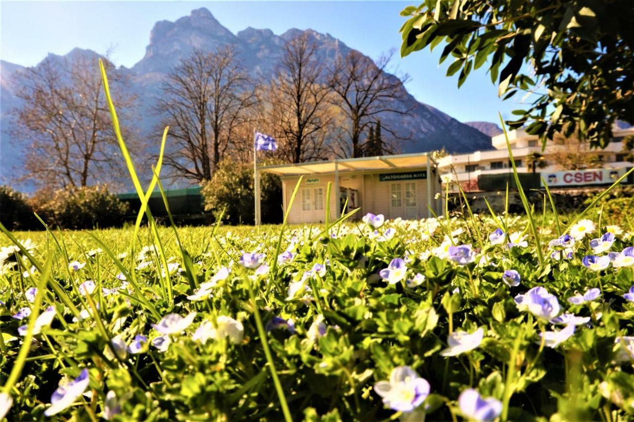 Apartment Brione Riva del Garda Buitenkant foto