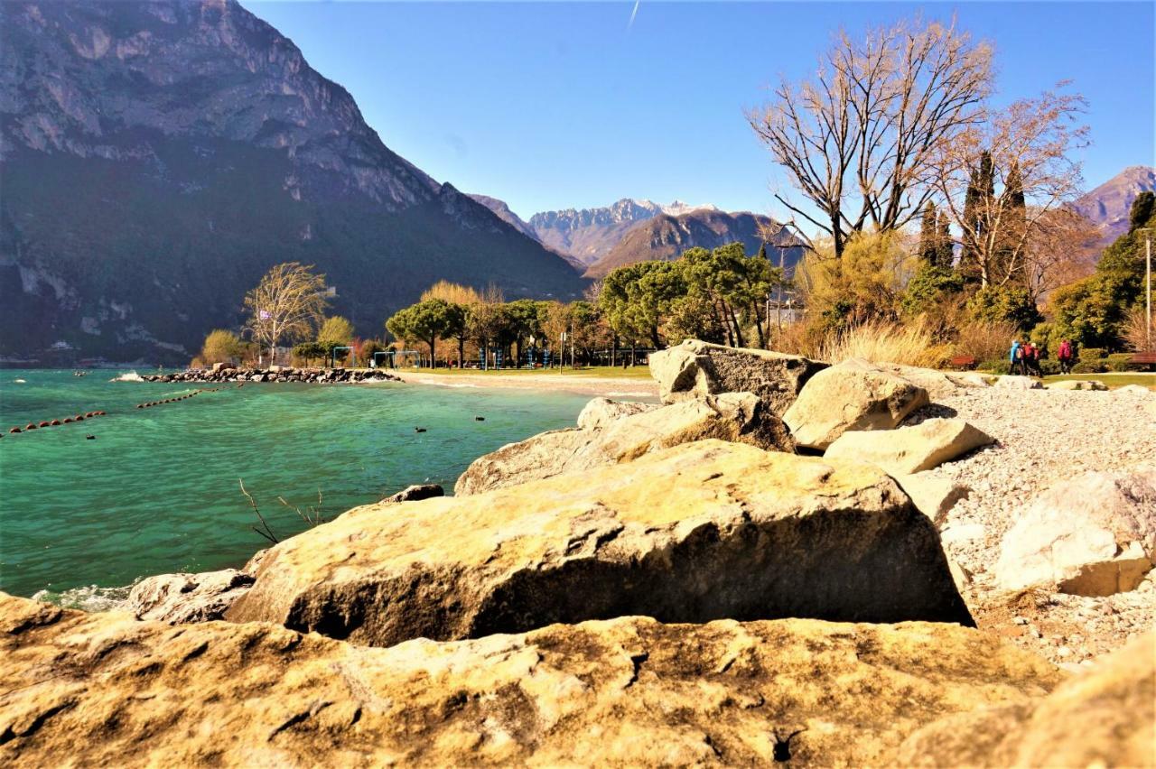 Apartment Brione Riva del Garda Buitenkant foto